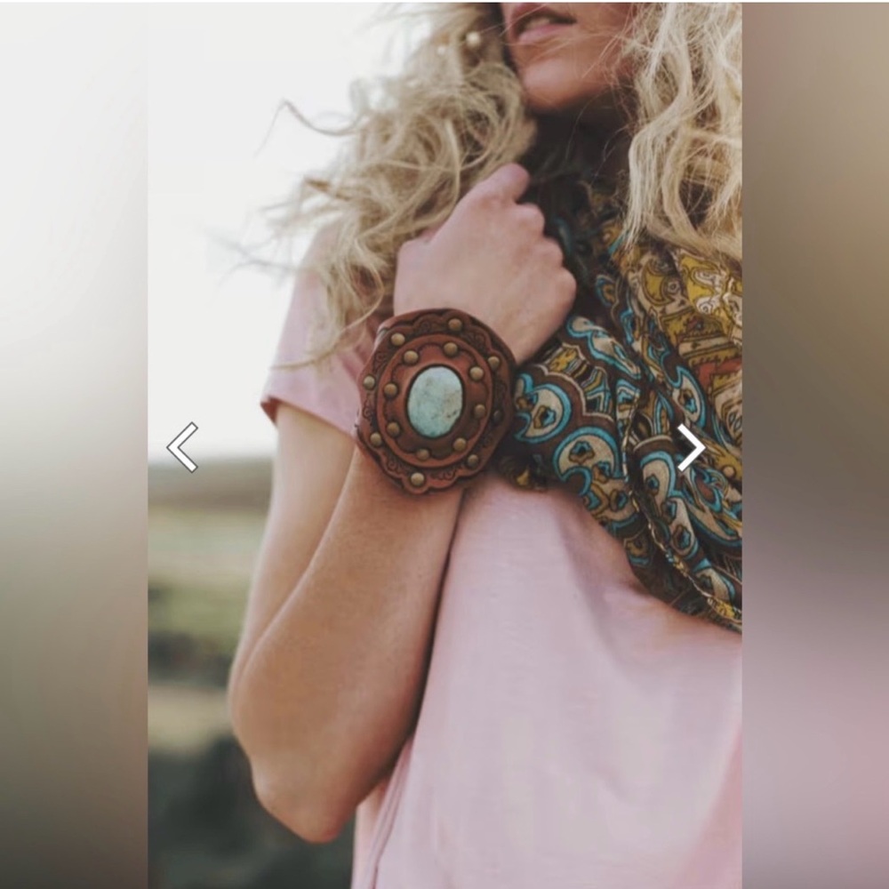 Three Bird Nest Aegean Boho Leather Cuff Bracelet - Picture 5 of 5
